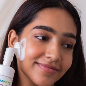 Clears Clogged Pores