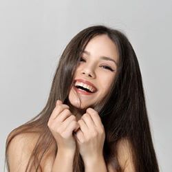 Promotes Healthy Scalp & Hair