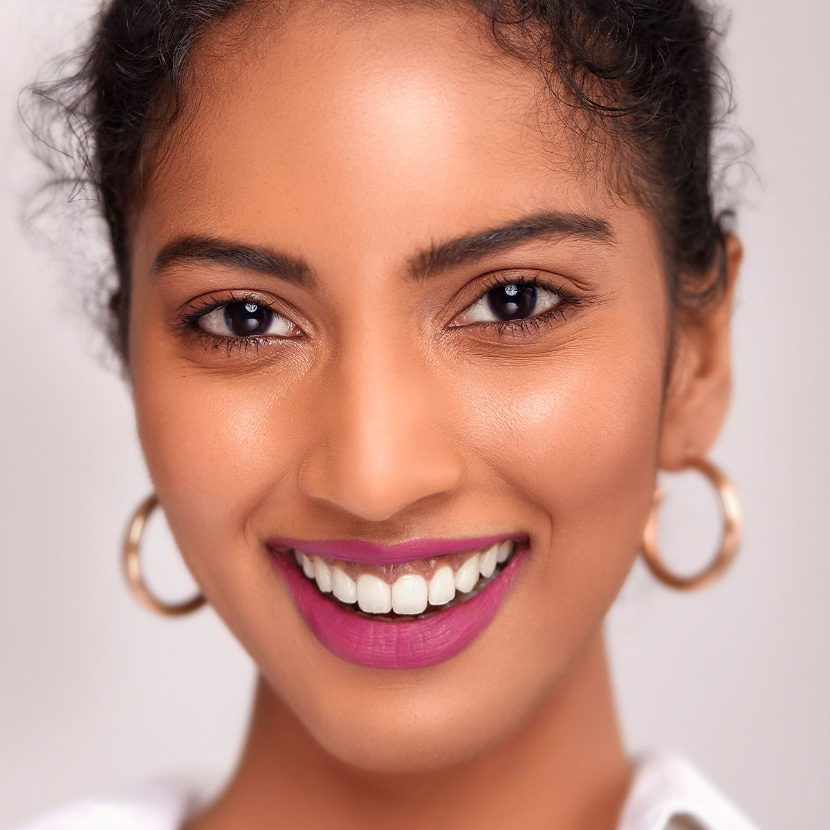 Magenta colour matte liquid lipstick