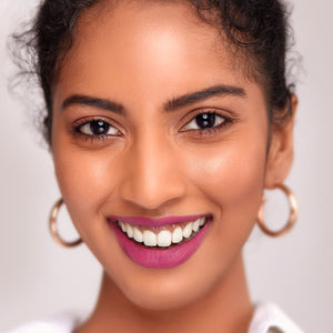 Magenta colour matte liquid lipstick