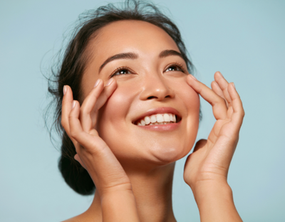 Gives Hydrated Glow with Chia Seed & Ceramides