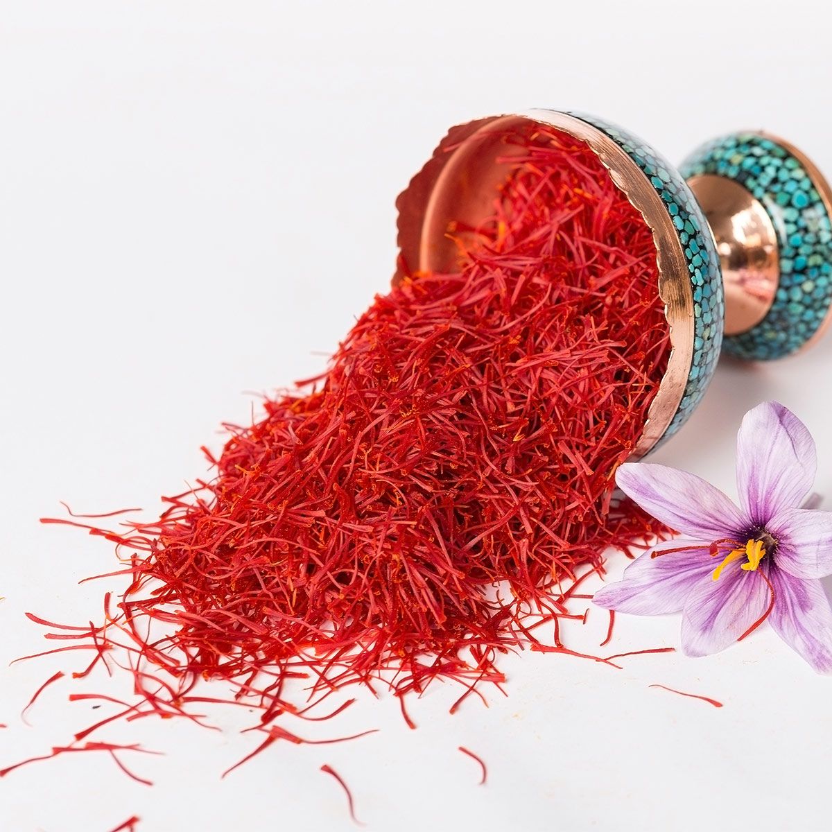 Saﬀron :