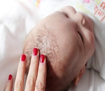 Treats Dry Scalp