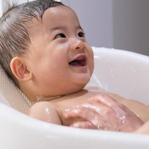 Gently Cleanses Skin
