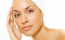 ABSORBS EXCESS OIL