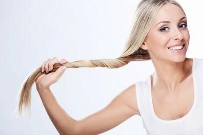 STRENGTHENS HAIR