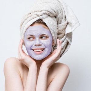 Reduces Hyperpigmentation