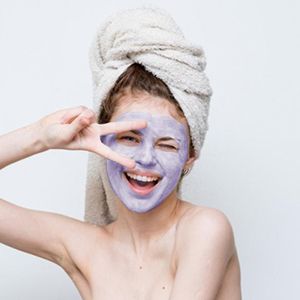 Brightens Dull Skin