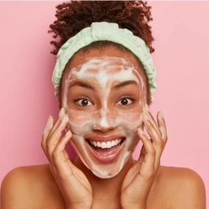 Fights Signs of Aging
