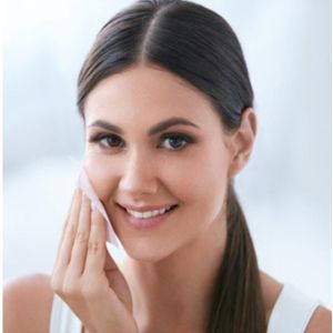 Enhances Natural Glow