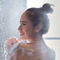 Detoxifies Skin
