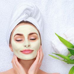 Reduces Acne & Pimples