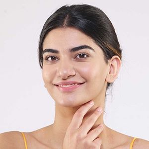 Brightens & Makes Skin Glow