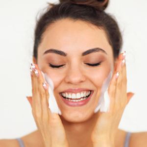 Deeply Cleanses Skin